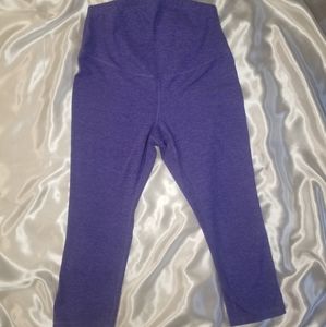 Old Navy Maternity Workout Leggings